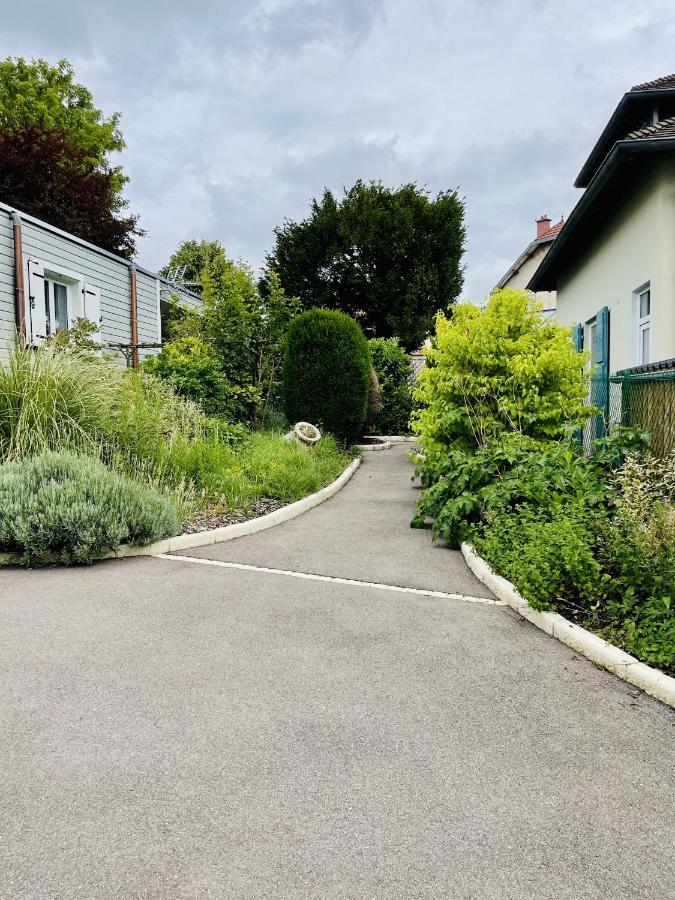 ויטל Residence Louis Quartier Des Lilas מראה חיצוני תמונה