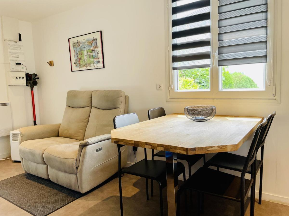 ויטל Residence Louis Quartier Des Lilas מראה חיצוני תמונה