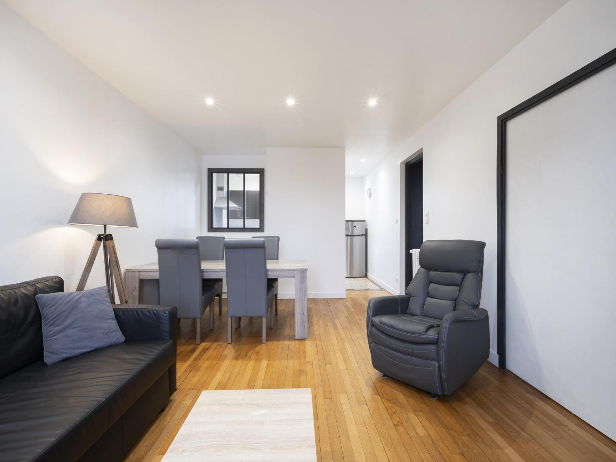 ויטל Residence Louis Quartier Des Lilas מראה חיצוני תמונה