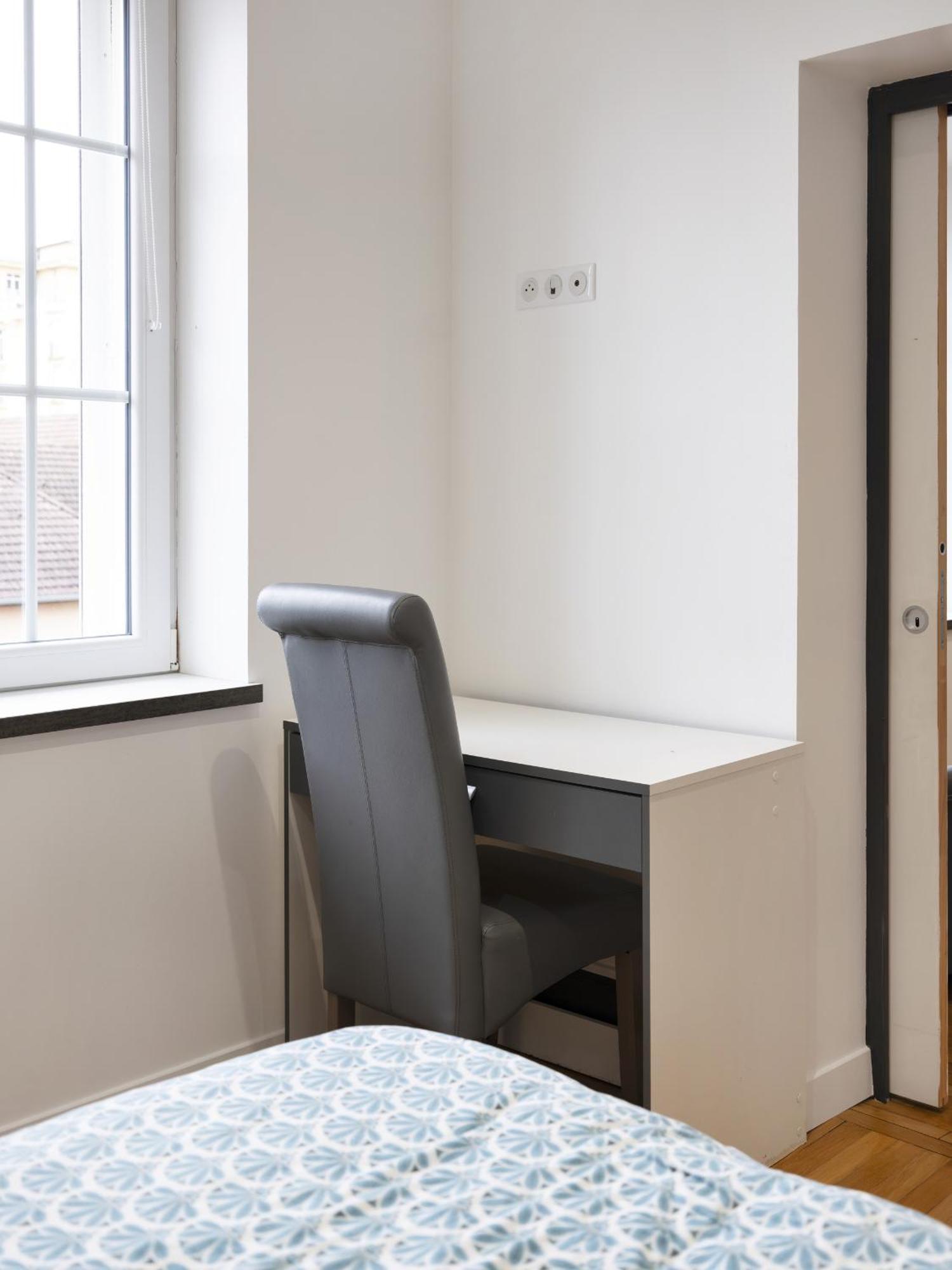 ויטל Residence Louis Quartier Des Lilas מראה חיצוני תמונה