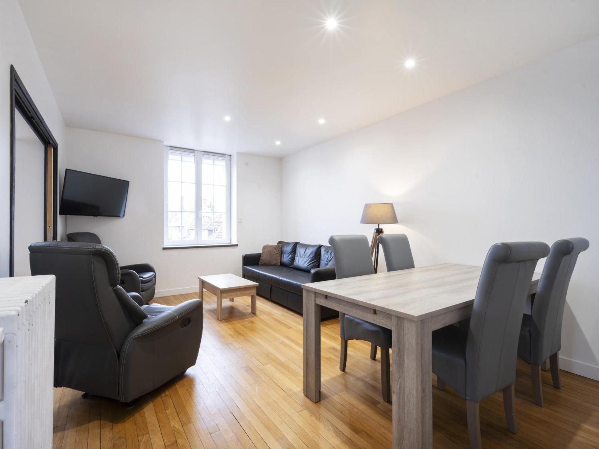 ויטל Residence Louis Quartier Des Lilas מראה חיצוני תמונה
