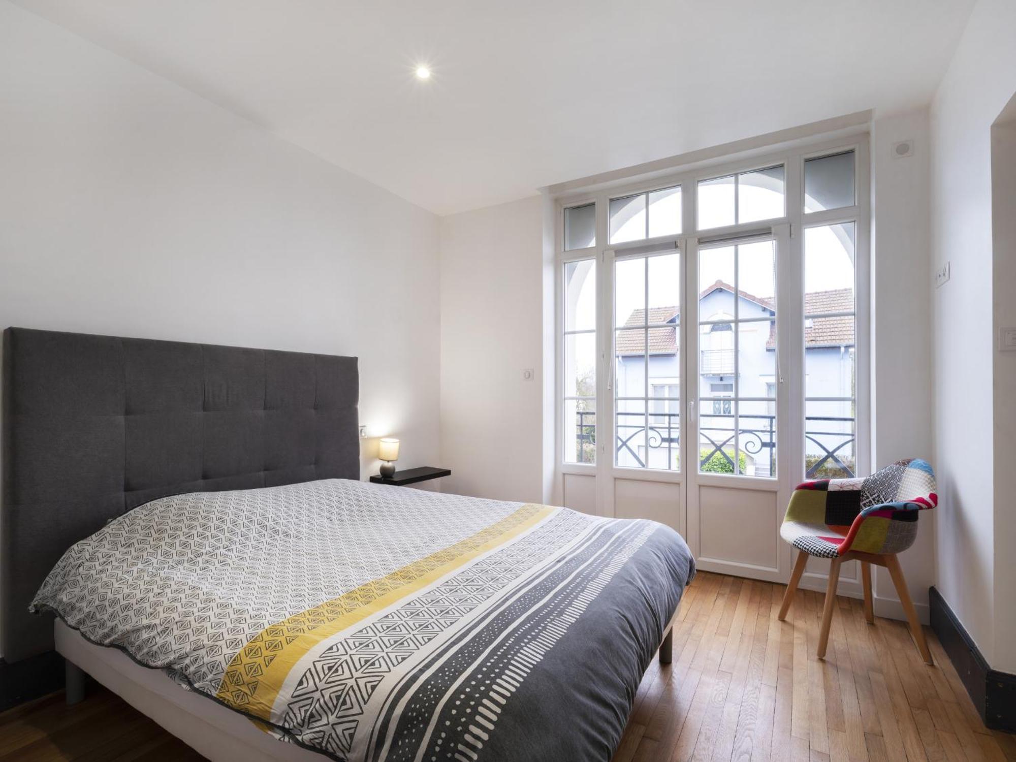 ויטל Residence Louis Quartier Des Lilas מראה חיצוני תמונה