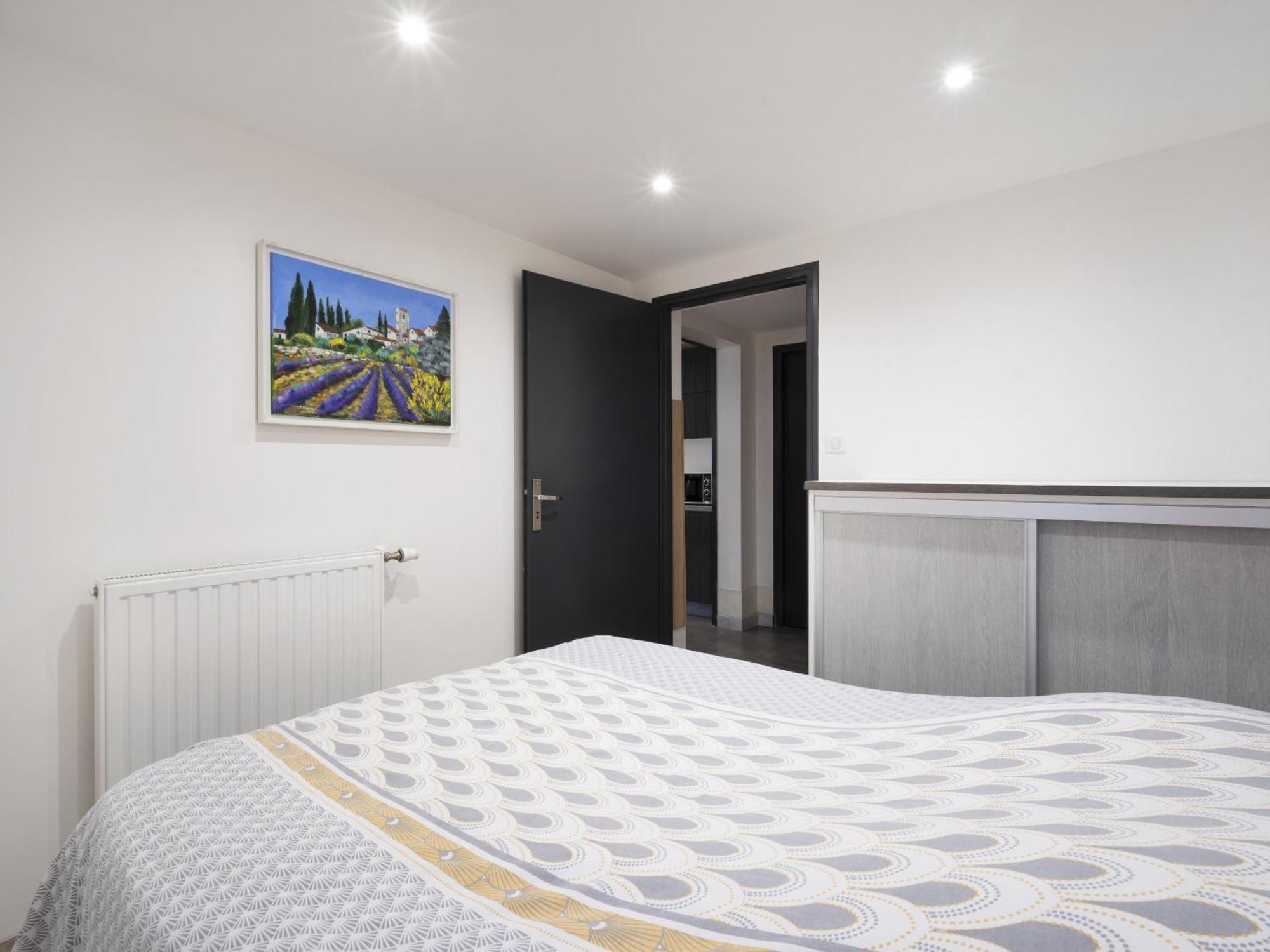 ויטל Residence Louis Quartier Des Lilas מראה חיצוני תמונה